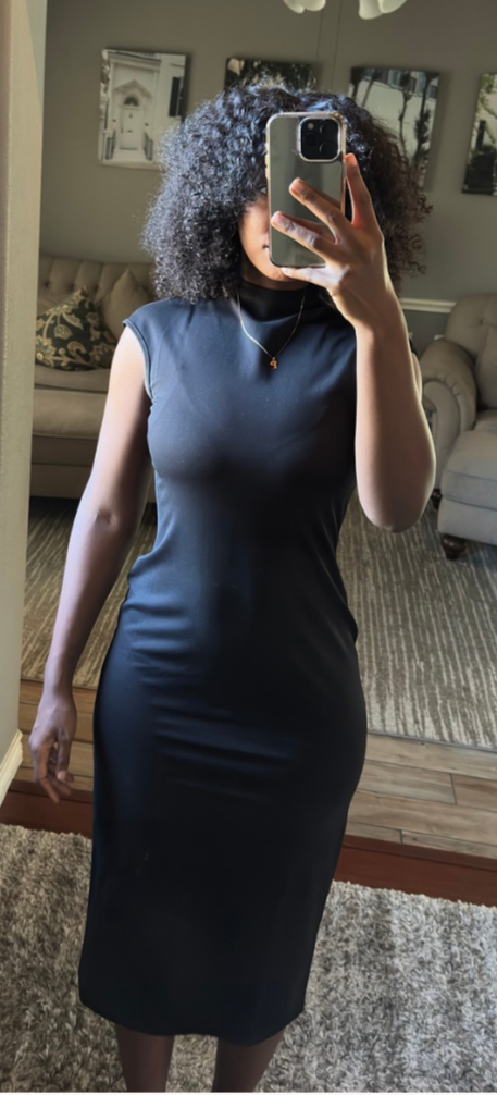 Downtown Classic Midi Dress